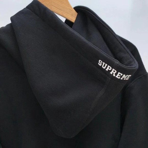 Supreme 20FW Portrait Hooded Sweatshirt. Supreme 20fw portrait hooded sweatshirt - Picture 9 of 9